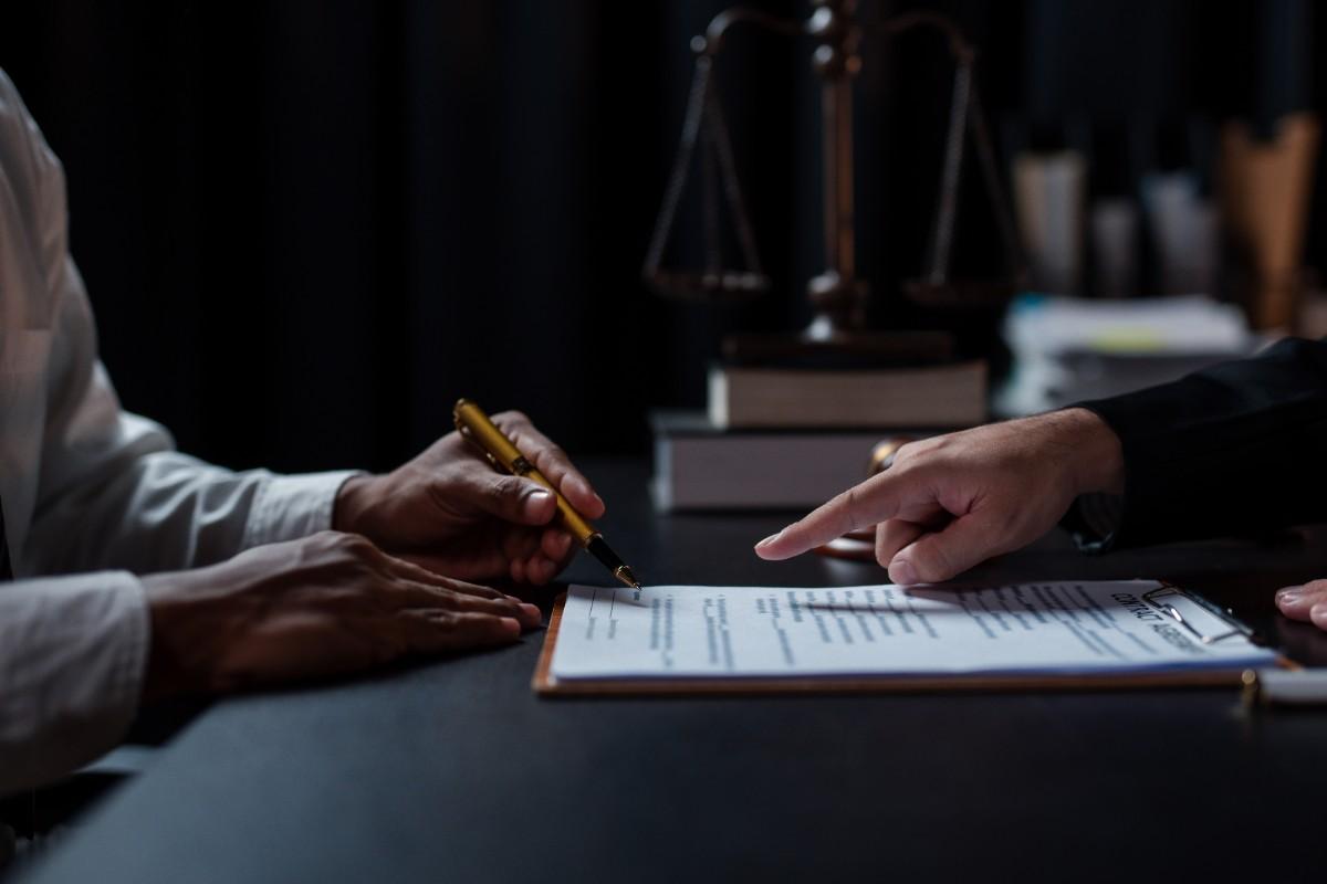 Non-Compete and Non-Solicitation Clauses in Australia: A Practical Guide